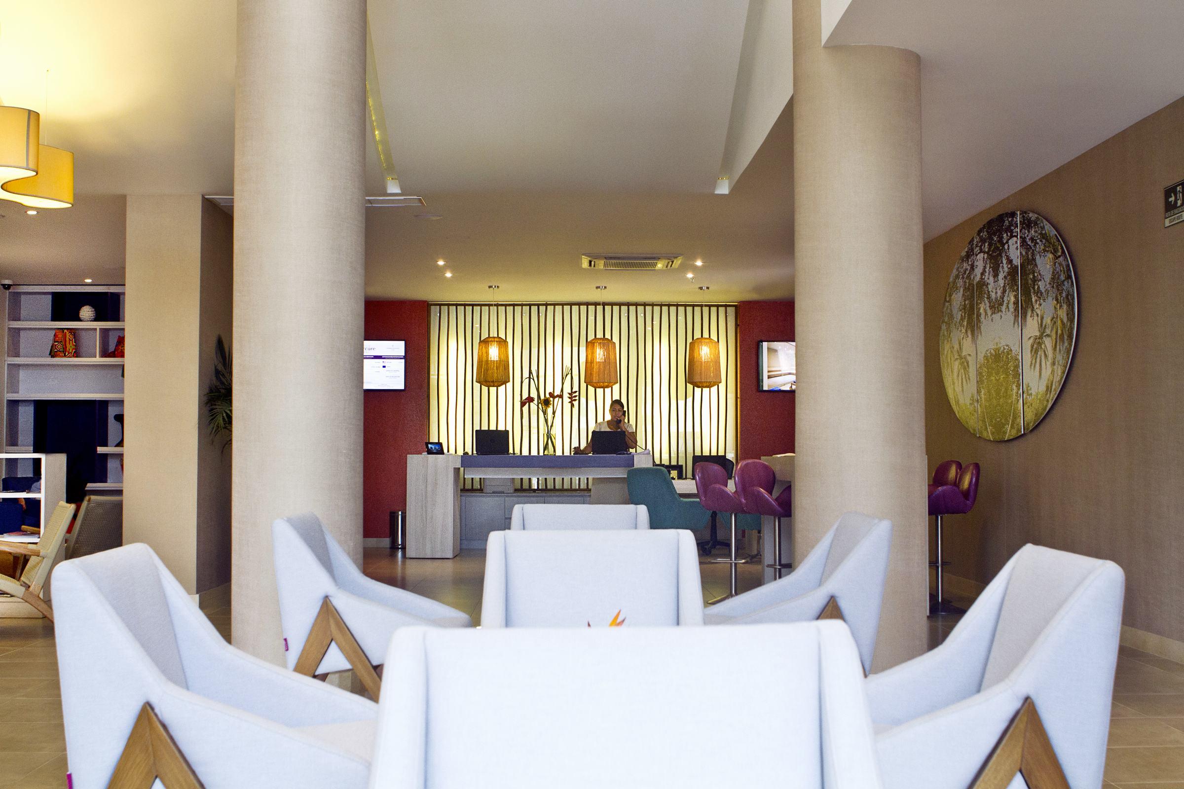 Mercure Emile Hotel 4*