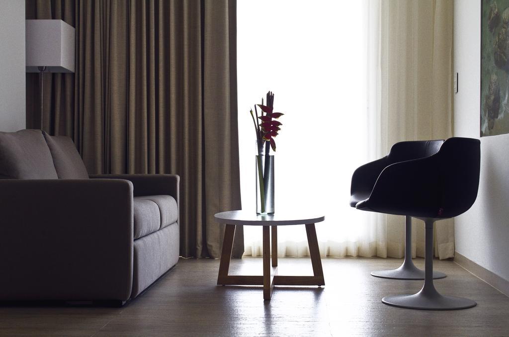 Hotel Mercure Emile 4*